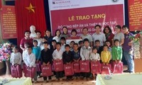 Propinsi Ha Giang melaksanakan kebijakan prioritas pendidikan untuk semua keluarga prajurit penyandang disabilitas dan para martir