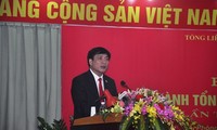 Deputi PM Vietnam, Truong  Hoa Binh menghadiri  Konferensi ke-9 Pengurus Besar Federasi Serikat Buruh