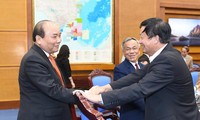 PM Vietnam, Nguyen Xuan Phuc menerima rombongan pemimpin dan mantan pemimpin propinsi Quang Ngai