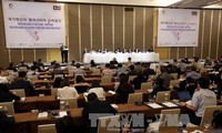 Forum “Reformasi nasional dan perkembangan yang berkesinambungan Asia Timur” dibuka di kota Hanoi