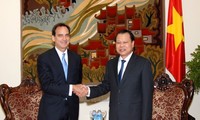 Вице-премьер Вьетнама принял гендиректора американской корпорации