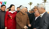 Генсек ЦК КПВ Нгуен Фу Чонг побывал с рабочей поездкой в провинции Тхайбинь