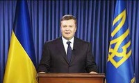 Президент Украины обвинил оппозицию в попытке захвата власти