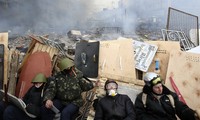 Украина: власти и оппозиция договорились о перемирии