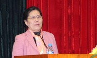 Союз вьетнамских женщин развернул кампанию за выполнение конституции страны