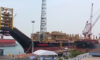 В Сингапуре именовали плавучий склад нефти «PTSC Ламшон»