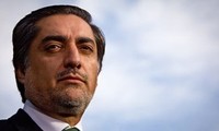Бывший глава МИД Афганистана пока лидирует на президентских выборах