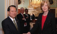 Вице-премьер СРВ Ву Ван Нинь встретился с лорд-мэром лондонского Сити