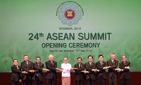 Премьер-министр СРВ Нгуен Тан Зунг принимает участие в 24-м саммите АСЕАН