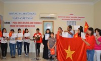 Вьетнамцы за границей решительно настроены защитить священный суверенитет Родины