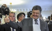 Порошенко объявил о своей победе на выборах президента Украины