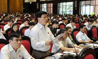 В Ханое прошел девятый день работы 7-й сессии вьетнамского парламента 13-го созыва