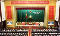 Вьетнамские депутаты обсуждают выполнение задач по социально-экономическому развитию