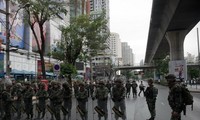 Таиланд: полицейские задержали нарушителей запрета политических собраний