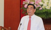 Постоянный член Секретариата ЦК КПВ Ле Хонг Ань совершил рабочую поездку в провинцию Киензянг