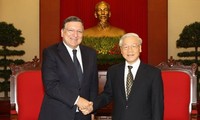 Генсекретарь ЦК КПВ Нгуен Фу Чонг принял председателя Еврокомиссии