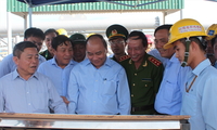 Вице-премьер СРВ Нгуен Суан Фук совершил рабочую поездку в провинцию Хатинь