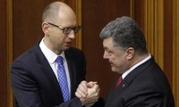 Рада приняла законопроект об особом статусе Донецка и Луганска