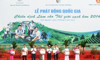 Во Вьетнаме стартовала кампания «Делаем мир более чистым» 2014 года