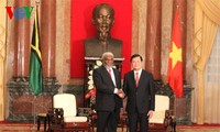 Президент СРВ Чыонг Тан Шанг принял премьер-министра Вануату