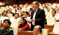 Вьетнамские парламентарии одобрили план по увеличению объёма ВВП страны на 6,2% в 2015 году