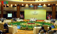 Активный вклад Вьетнама в общий успех 25-го саммита АСЕАН