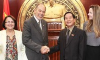 Расширение сотрудничества между парламентами Вьетнама и Бразилии