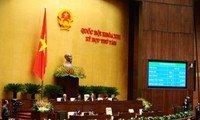 Вьетнамские депутаты провели голосование по некоторым законопроектам и заключительное заседание