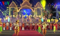 В южной части Вьетнама закрылся 6-й праздник культуры, спорта и туризма народности Кхмер
