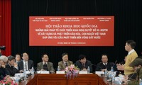 Семинар по выполнению резолюции ЦК КПВ о развитии вьетнамской культуры и человека