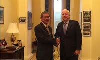 Американские конгрессмены высоко оценили роль Вьетнама в регионе