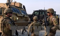 Новый глава Пентагона внезапно посетил Афганистан