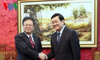 Президент СРВ Чыонг Тан Шанг принял заместителя генсекретаря кабмина Японии