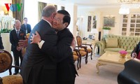 Президент Вьетнама встретился с лидером КПРФ и руководителями российских корпораций