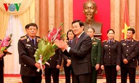 Президент СРВ Чыонг Тан Шанг передал решение о назначении прокуроров