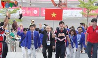 Церемония поднятия флага Вьетнама на 28-х спортивных играх ЮВА в Сингапуре
