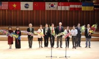 В Ханое открылся 3-й международный конкурс пианистов