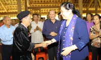 Тонг Тхи Фонг приняла участие в празднике национального единства в провинции Тхайнгуен