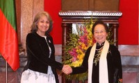 Вице-президент Вьетнама Нгуен Тхи Зоан провела переговоры с болгарской коллегой