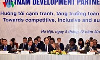 В Ханое открылся форум партнёров во имя развития Вьетнама 2015