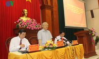 Генсек ЦК КПВ провёл рабочую встречу с руководством провинции Тиензянг