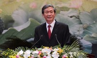 Динь Тхэ Хуинь: необходимо ликвидировать формализм в выполнении решений 12-го съезда КПВ