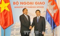 Дипломатия Вьетнама и Камбоджи вносит вклад в укрепление и развитие отношений между двумя странами