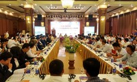 Состоялась беседа по привлечению иностранных инвестиций в провинцию Тхыатхиен-Хюэ