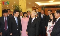 Генсекретарь ЦК КПВ принял глав представительств Вьетнама в зарубежных странах