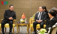 Премьер Вьетнама принял председателя Общества таиландско-вьетнамской дружбы