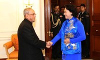 Нгуен Тхи Ким Нган встретилась с президентом Индии и членами Фонда Индии