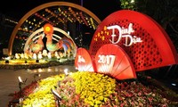 По всему Вьетнаму царит атмосфера наступающего Традиционного нового года
