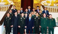 Премьер Вьетнама Нгуен Суан Фук принял главнокомандующего ВС Таиланда