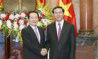 Президент Вьетнама принял спикера южнокорейского парламента